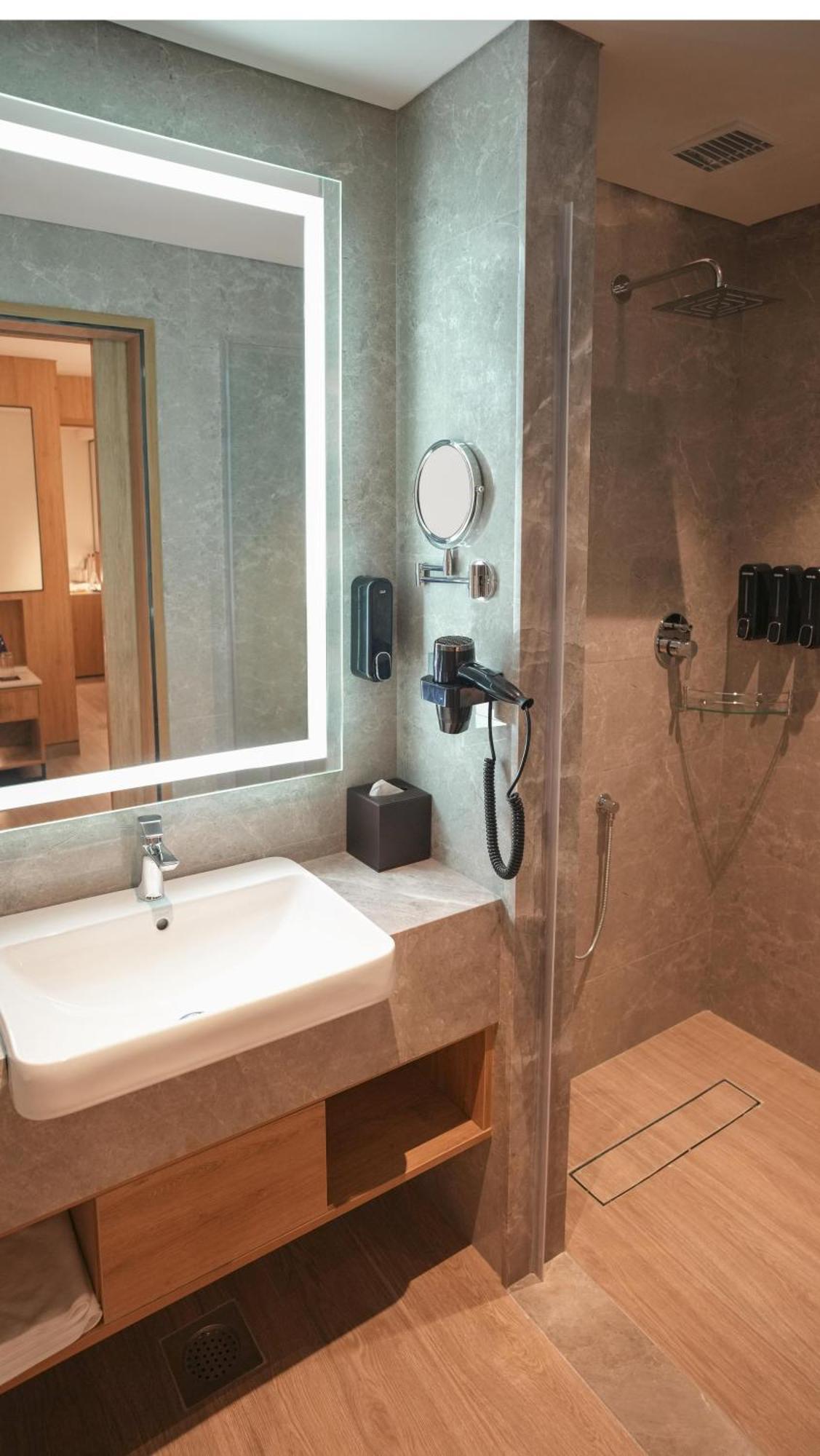 Transit By Encalm - Nap And Shower Shamshabad Exteriér fotografie